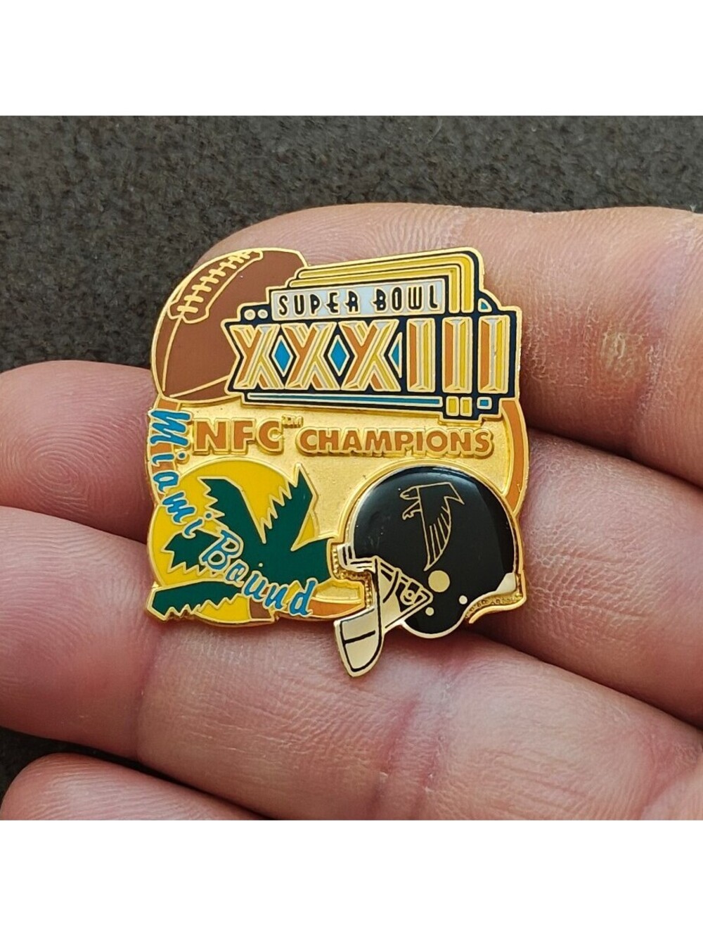1998 Atlanta Falcons NFC Champions Super Bowl XXXIII Miami Bound Gold Tone Pin